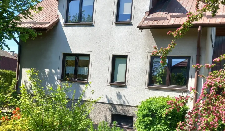 dom wolnostojący, 5 pokoi Karczew, ul. Ordona