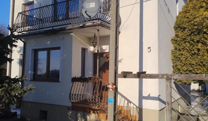 dom wolnostojący, 5 pokoi Unisław