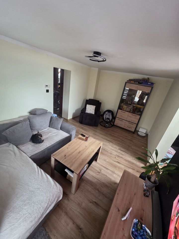 Mieszkanie 3-pokojowe Głuszyca. Zdjęcie 1