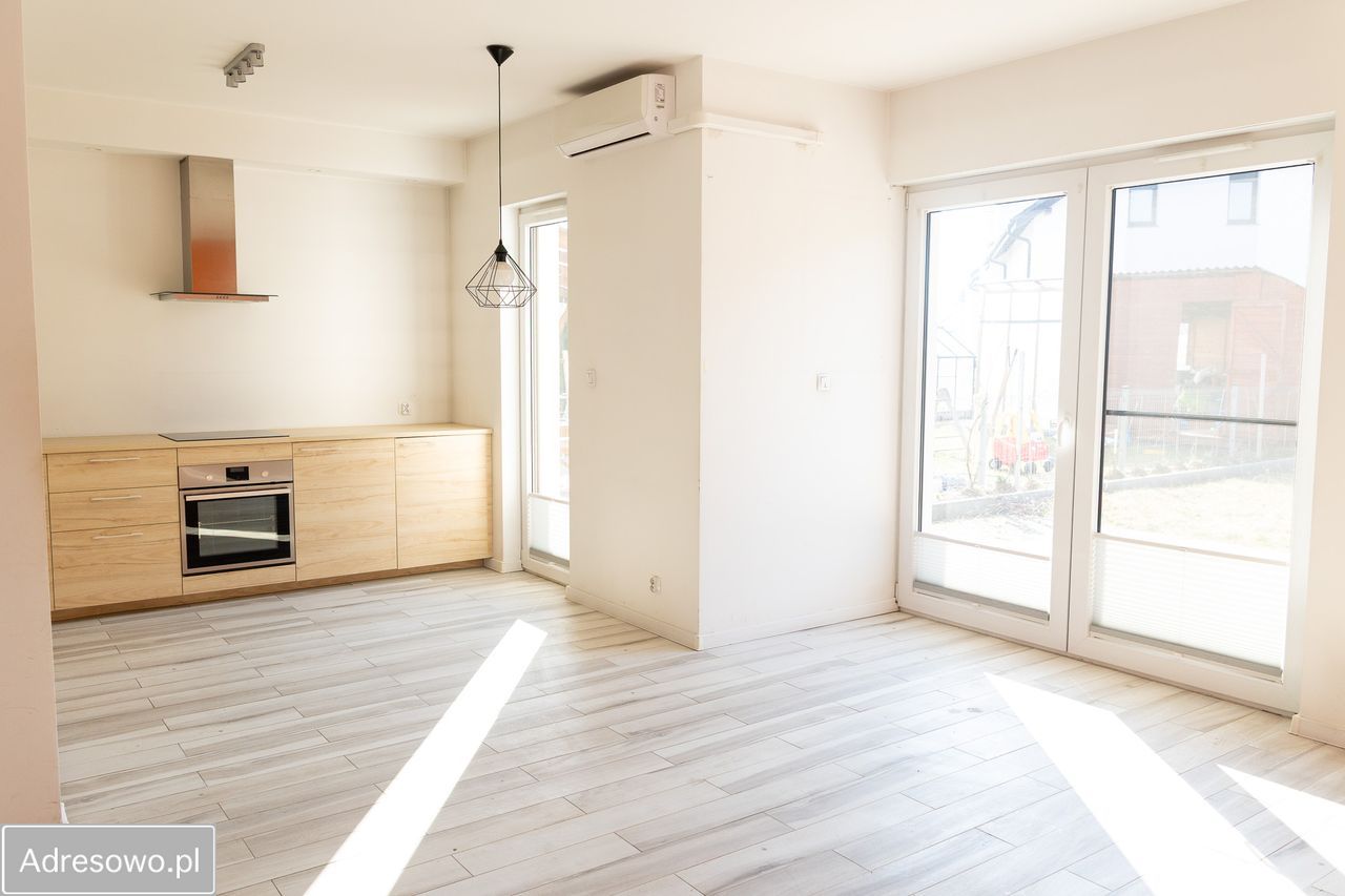 dom szeregowy, 5 pokoi Lusówko Rozalin, ul. Agawy. Zdjęcie 13