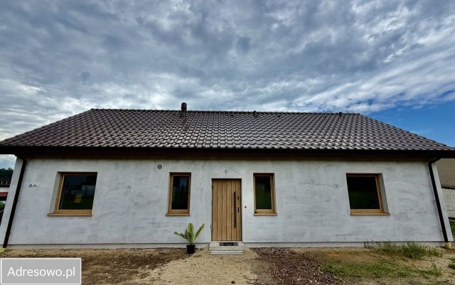dom wolnostojący, 4 pokoje Boruszowice, ul. Obrońców Pokoju. Zdjęcie 1