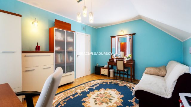 dom wolnostojący, 12 pokoi Wieliczka, ul. Jana Kochanowskiego. Zdjęcie 37