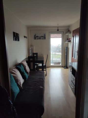 Mieszkanie 3-pokojowe Łódź Górna. Zdjęcie 1