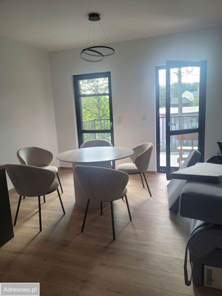 Mieszkanie 2-pokojowe Zabrze Centrum, ul. Szkolna. Zdjęcie 1