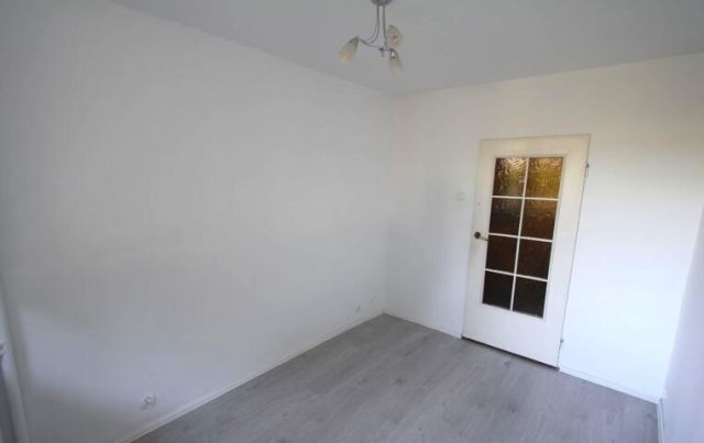 Mieszkanie 2-pokojowe Katowice os. Tysiąclecia, ul. Ułańska. Zdjęcie 2