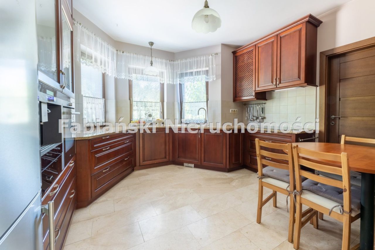 dom wolnostojący, 5 pokoi Poznań. Zdjęcie 11