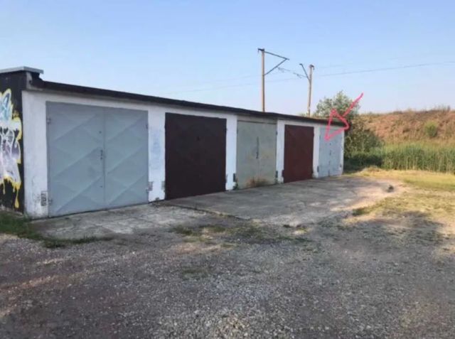 Garaż/miejsce parkingowe Chrzanów, ul. Zielona. Zdjęcie 1