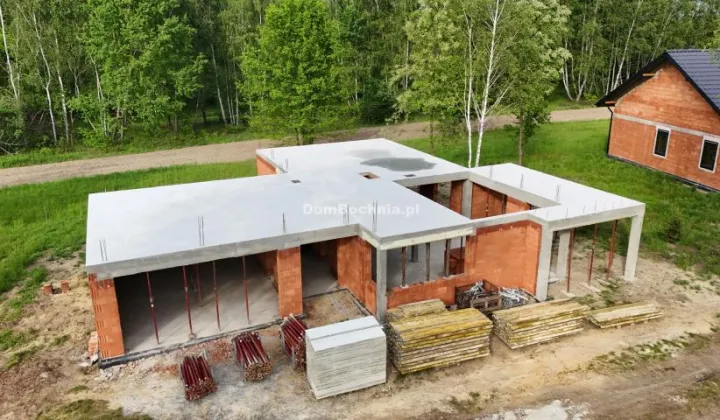 dom wolnostojący, 4 pokoje Dąbrówka