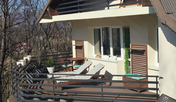dom wolnostojący, 6 pokoi Lubień Jasiurówka, Brak