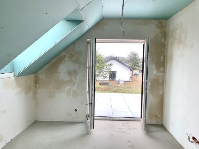 dom wolnostojący, 5 pokoi Borowa Góra. Zdjęcie 20