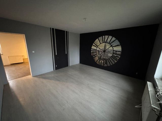 Mieszkanie 3-pokojowe Gleźno. Zdjęcie 1