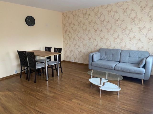 Mieszkanie 3-pokojowe Oława. Zdjęcie 1