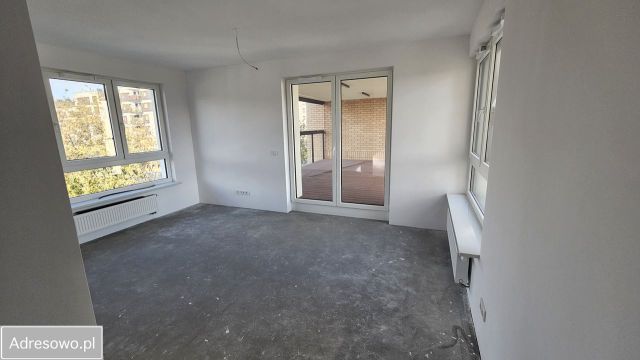 Mieszkanie 3-pokojowe Warszawa Grochów, ul. Drwęcka. Zdjęcie 1