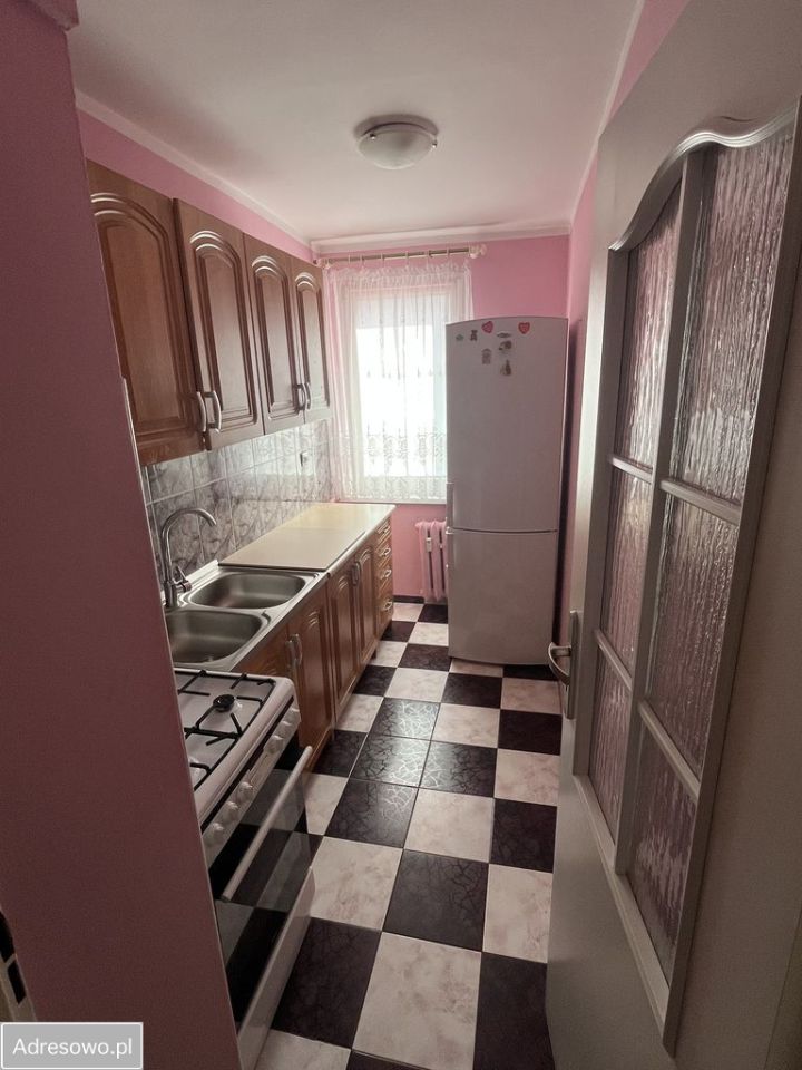 Mieszkanie 2-pokojowe Brzeg, ul. Księdza Makarskiego. Zdjęcie 3