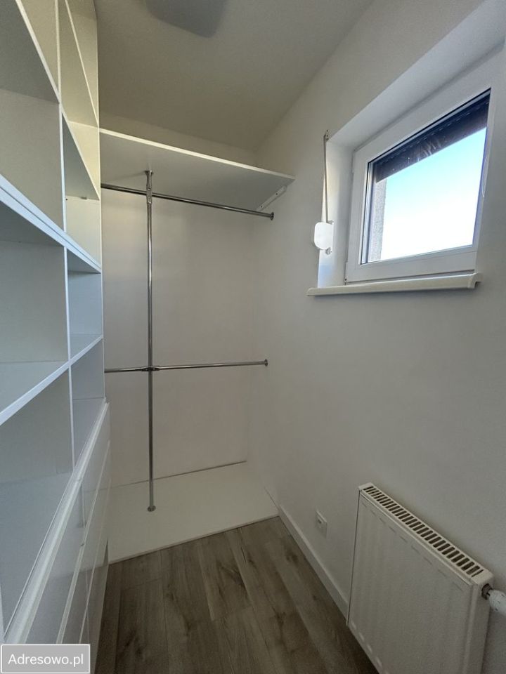 Mieszkanie 2-pokojowe Jelenia Góra Centrum, ul. Osiedle Robotnicze. Zdjęcie 17