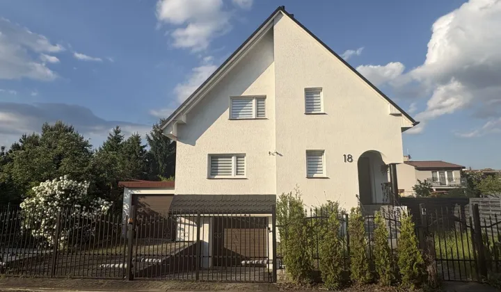dom wolnostojący, 5 pokoi Wrocław Maślice