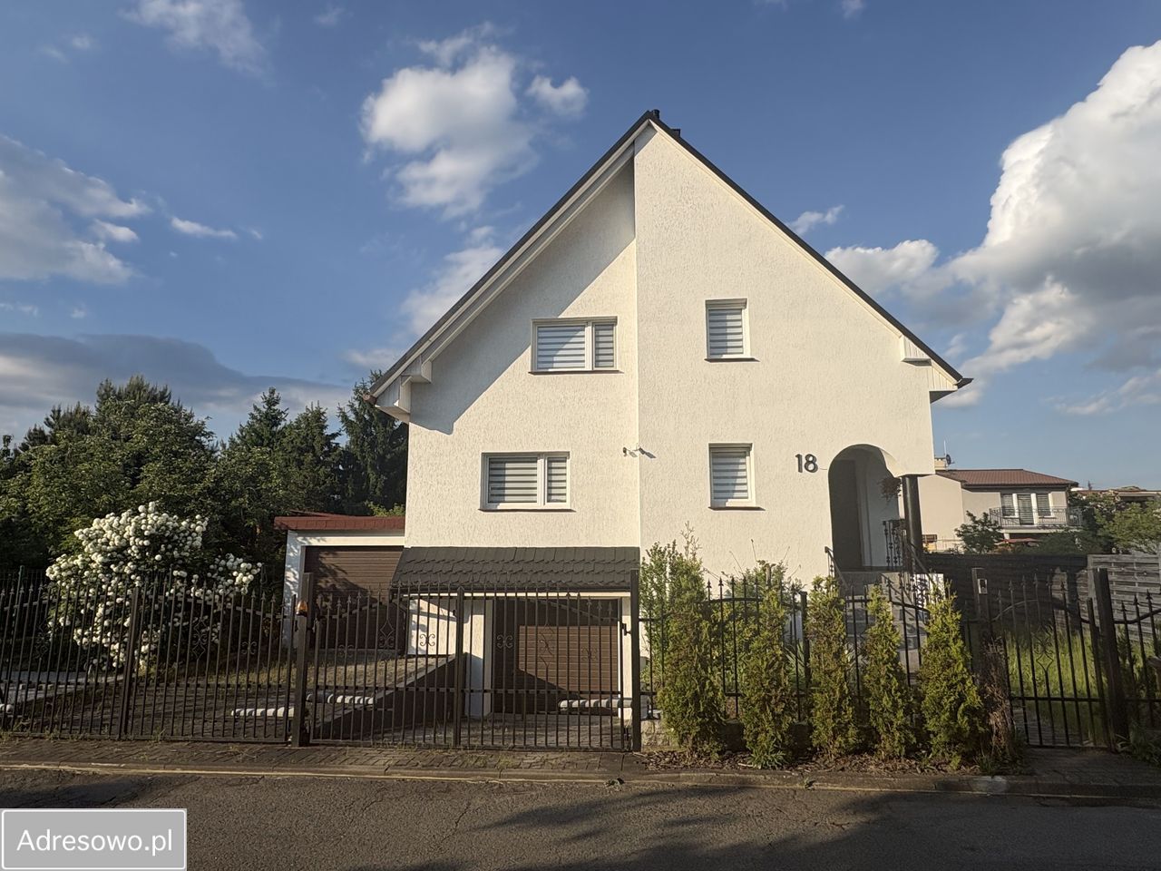 dom wolnostojący, 5 pokoi Wrocław Maślice. Zdjęcie 1