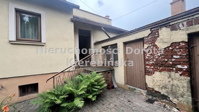 kamienica, 4 pokoje Tomaszów Mazowiecki. Zdjęcie 2