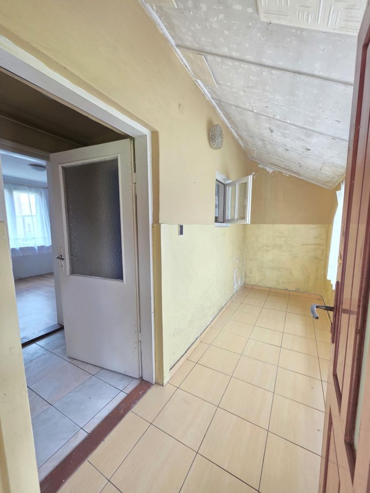 dom wolnostojący, 2 pokoje Kazimierza Wielka Rynek, ul. Wesoła. Zdjęcie 3