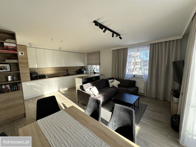 Mieszkanie 4-pokojowe Dywity, ul. Franciszka Hynka. Zdjęcie 1