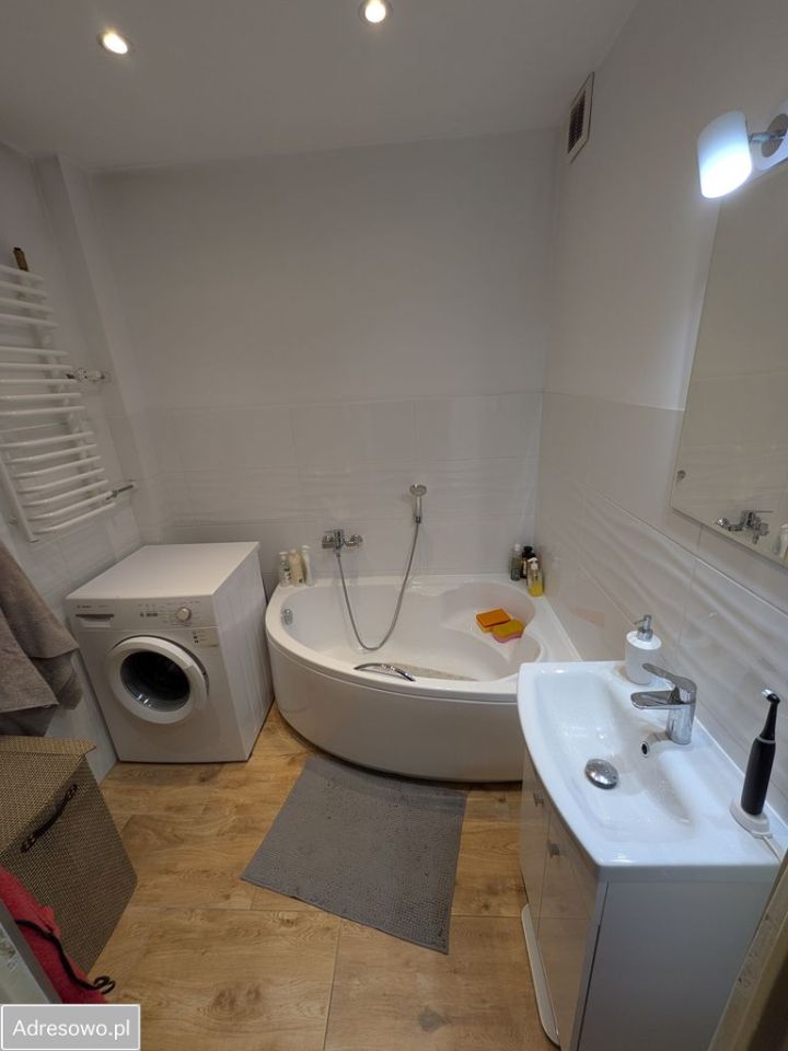 Mieszkanie 4-pokojowe Katowice os. Witosa, ul. Piotra Bardowskiego. Zdjęcie 8