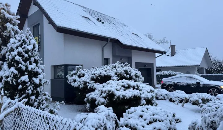 dom wolnostojący, 4 pokoje Stary Żagań