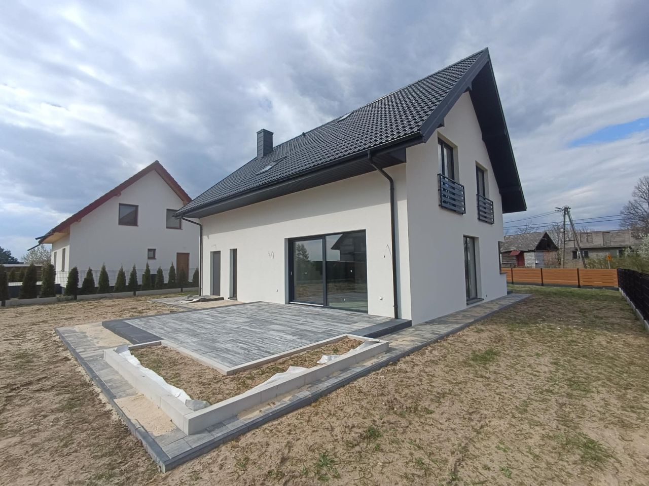 dom wolnostojący, 3 pokoje Radomice Lipa, ul. Główna. Zdjęcie 4