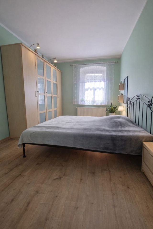 Mieszkanie 4-pokojowe Jelenia Góra. Zdjęcie 1