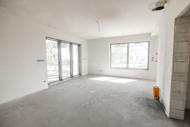 dom wolnostojący, 4 pokoje Stasi Las. Zdjęcie 5