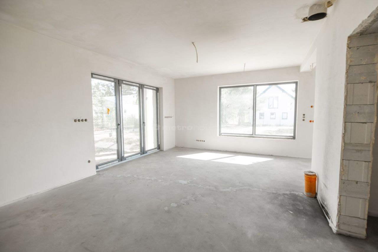 dom wolnostojący, 4 pokoje Stasi Las. Zdjęcie 5