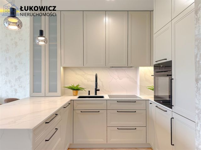 Mieszkanie 3-pokojowe Bielsko-Biała Stare Bielsko. Zdjęcie 3