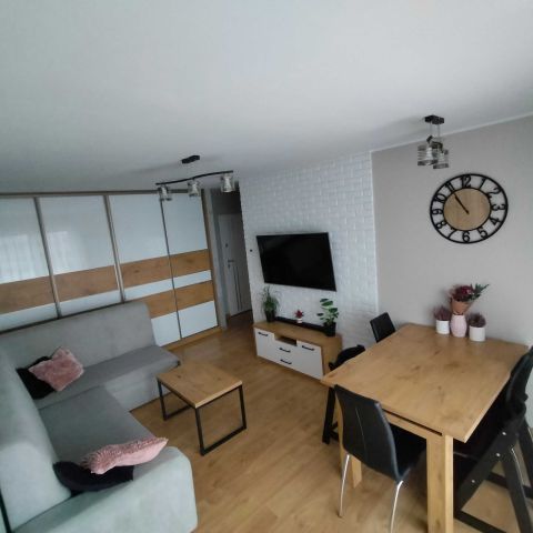 Mieszkanie 3-pokojowe Września, ul. Bronisławy Śmidowicz. Zdjęcie 1