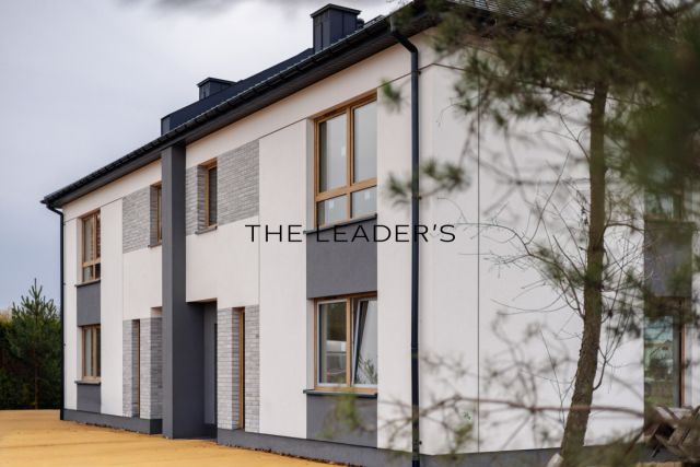 bliźniak, 4 pokoje Stanisławów Pierwszy, ul. Słoneczna. Zdjęcie 1