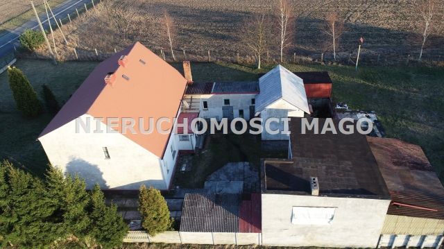 dom wolnostojący, 7 pokoi Zawadzkie. Zdjęcie 3