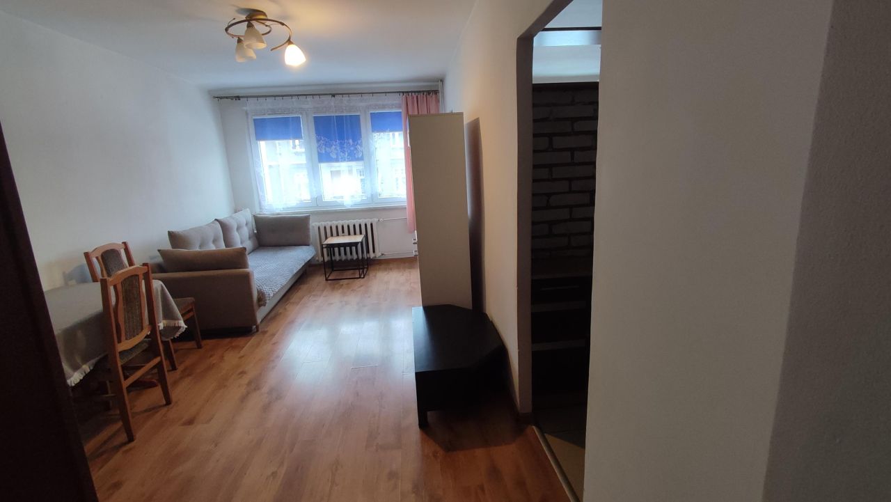 Mieszkanie 2-pokojowe Rybnik Śródmieście, ul. Tadeusza Kościuszki. Zdjęcie 2