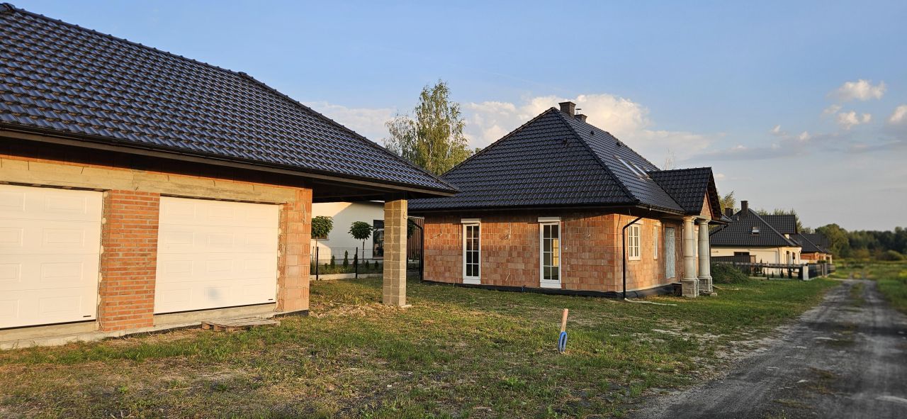 dworek, 6 pokoi Tarnobrzeg Miechocin, ul. Robotnicza. Zdjęcie 2