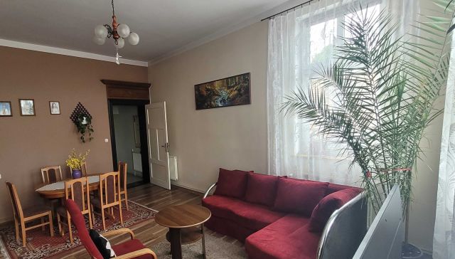 Mieszkanie 3-pokojowe Kożuchów. Zdjęcie 1
