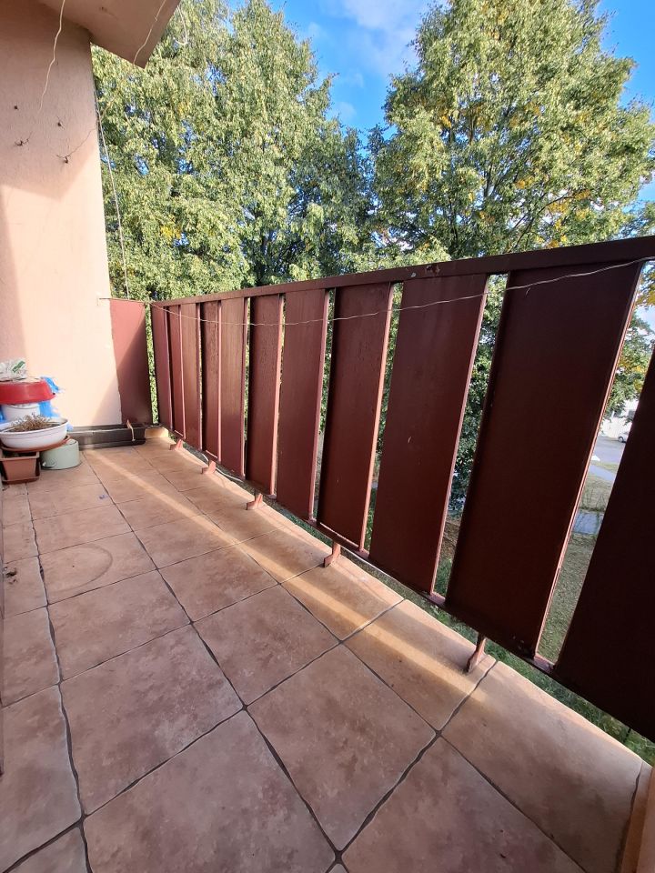 Mieszkanie 3-pokojowe Myszków Centrum, ul. Prymasa Wyszyńskiego. Zdjęcie 2