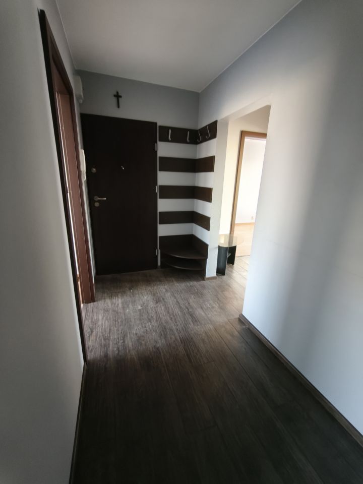 Mieszkanie 3-pokojowe Płock Międzytorze, ul. Spółdzielcza. Zdjęcie 2