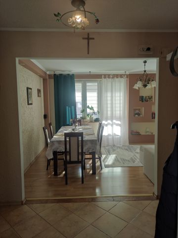 Mieszkanie 4-pokojowe Poniatowa Młynki, ul. Krokusowa. Zdjęcie 1