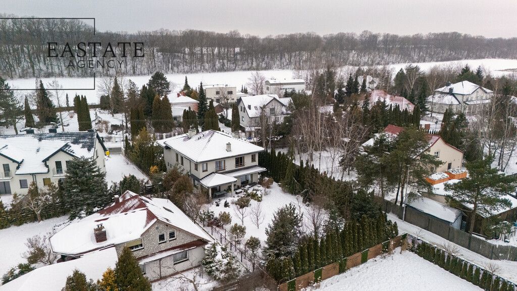 dom wolnostojący, 5 pokoi Parcela-Obory, ul. Krzysztofa Kamila Baczyńskiego. Zdjęcie 24