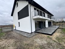 Mieszkanie 4-pokojowe Jasionka. Zdjęcie 1