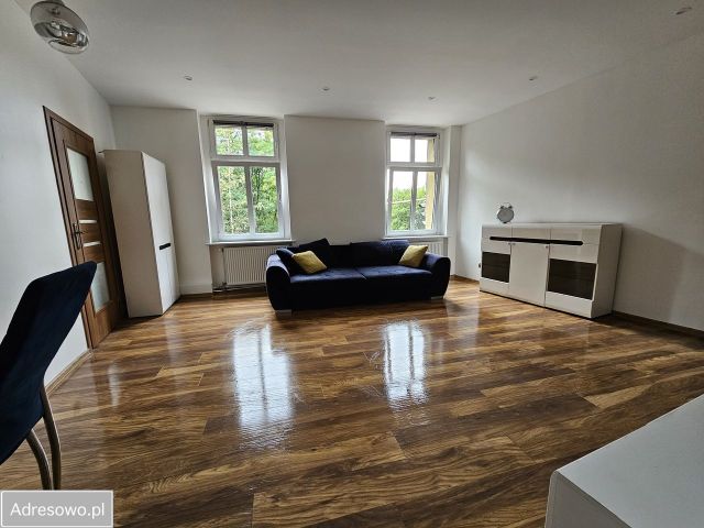 Mieszkanie 3-pokojowe Stargard Centrum, ul. marsz. Józefa Piłsudskiego. Zdjęcie 1