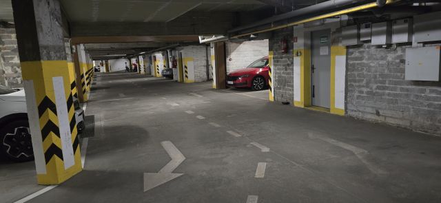 Garaż/miejsce parkingowe Warszawa Bielany, ul. Przy Agorze. Zdjęcie 1