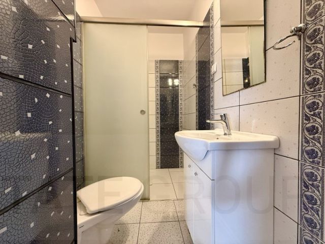 dom wolnostojący, 6 pokoi Katowice Kostuchna, ul. Truskawkowa. Zdjęcie 4