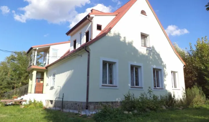 dom wolnostojący, 6 pokoi Brzozówko