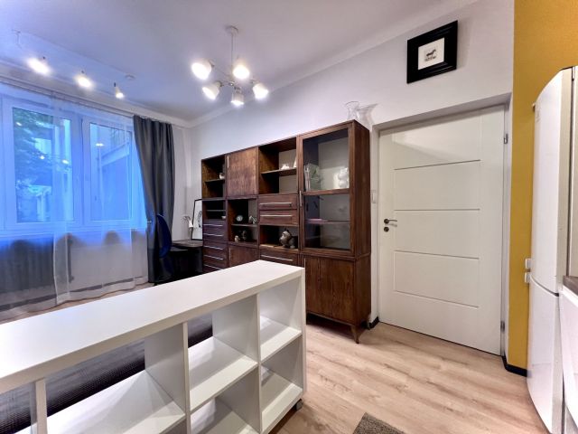 Mieszkanie 1-pokojowe Kraków Podgórze, ul. Romualda Traugutta. Zdjęcie 6