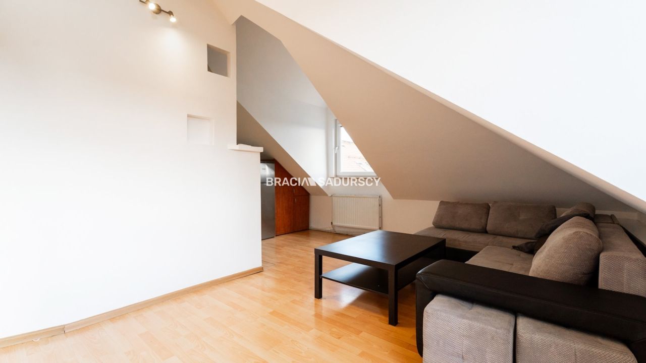 Mieszkanie 3-pokojowe Skawina, ul. Aleksandra Głowackiego. Zdjęcie 2