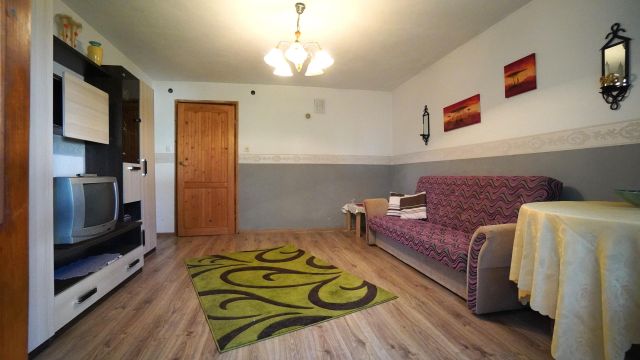 dom wolnostojący, 5 pokoi Binarowa. Zdjęcie 2