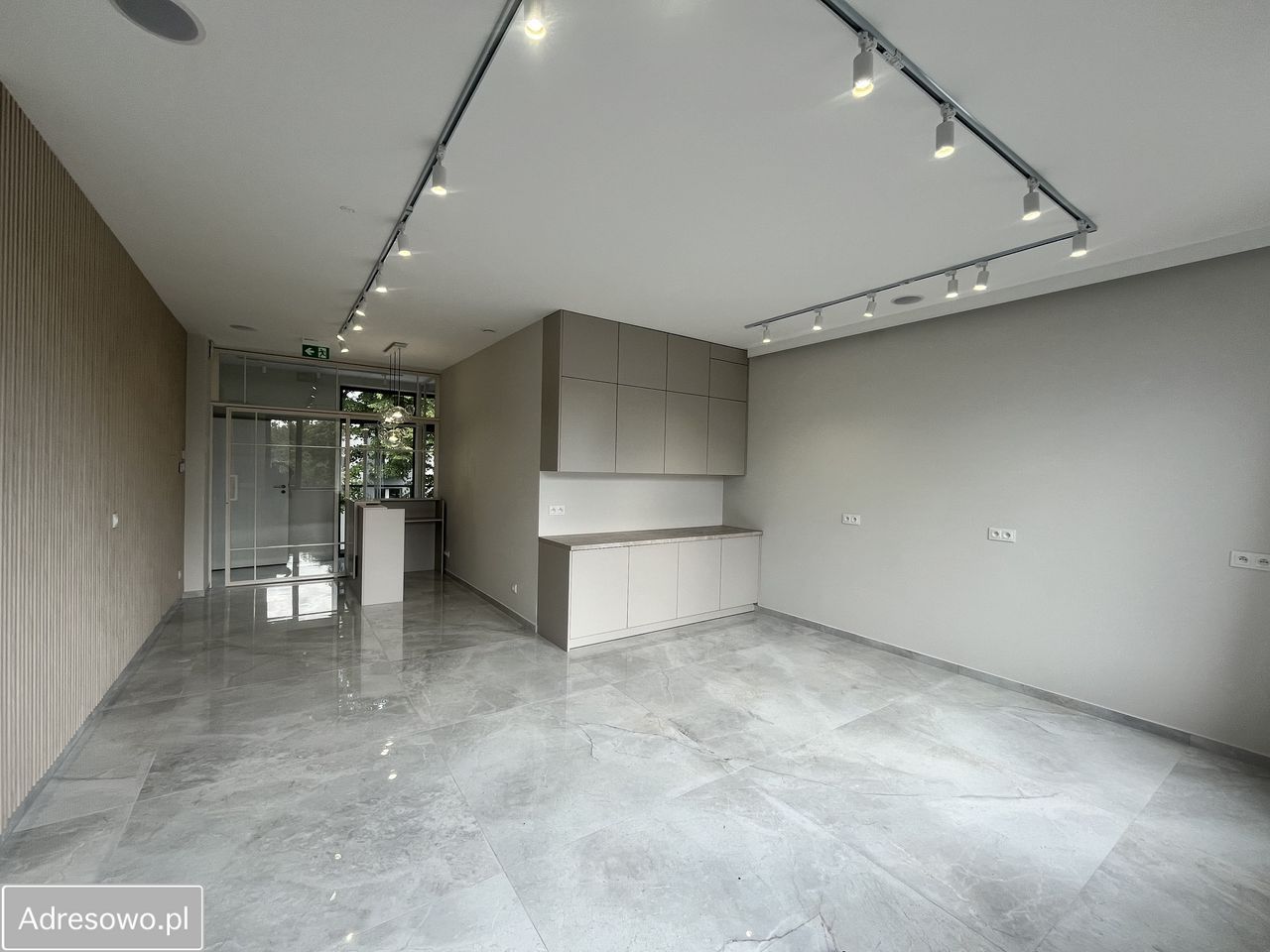 Lokal Pabianice, ul. Marii Skłodowskiej-Curie. Zdjęcie 2